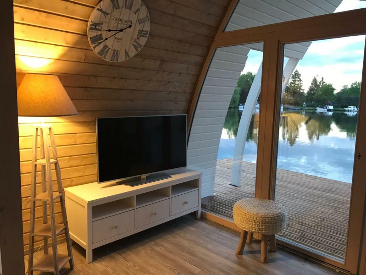 Lieblingsplatz Parey - Schwimmendes Seehotel Dış mekan fotoğraf